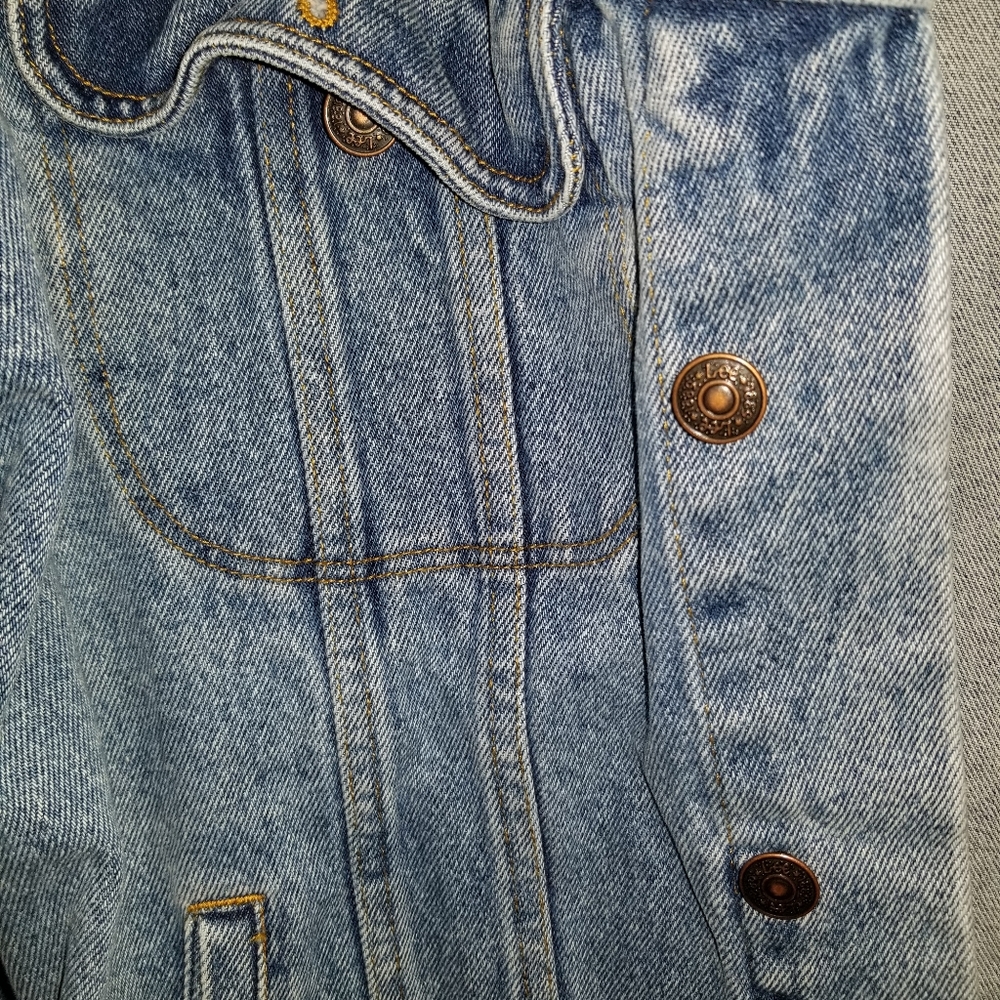 Lee Denim Classic Stone Jacket - Picture 4 of 14